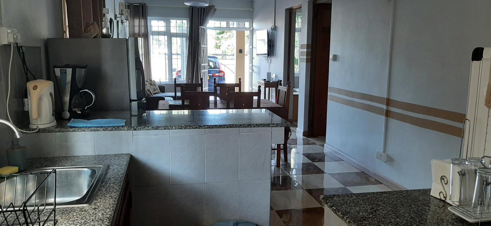 Ground Floor Lovely Two Bedrooms Apartment Flic-en-Flacq Eksteriør billede